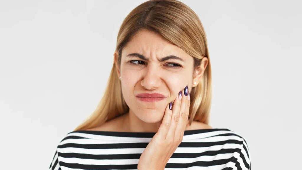 chipped tooth